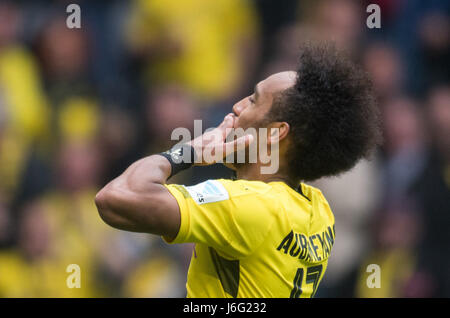 Dortmund, Deutschland. 20. Mai 2017. Dortmunder Pierre-Emerick Aubameyang gesehen in der deutschen Bundesliga-Fußballspiel zwischen Borussia Dortmund und Werder Bremen in der Signal Iduna Park in Dortmund, Deutschland, 20. Mai 2017. Foto: Bernd Thissen/Dpa/Alamy Live News Stockfoto