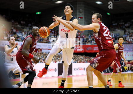 Kanagawa, Japan. 20. Mai 2017. Joji Takeuchi (ALVARK) Basketball: B.LEAGUE Meisterschaft 2016 / 17 Halbfinale Spiel 2 zwischen Kawasaki Brave Thunders 77-78 Alvark Tokio im Todoroki Arena in Kanagawa, Japan. Bildnachweis: Naoki Nishimura/AFLO SPORT/Alamy Live-Nachrichten Stockfoto