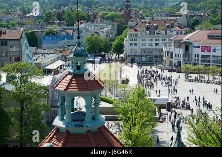 Sopot, Polen. 21. Mai 2017. Sopot Freunde Square (Plac Przyjaciol Sopotu) und Fußgänger zone Helden von Monte Cassino Straße (Ulica Bohaterow Monte Cassino Monciak) in Sopot, Polen 21. Mai 2017 © Wojciech Strozyk / Alamy Live News Stockfoto