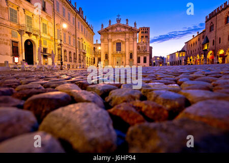 Mantova Stadt Piazza Sordello Abend Blick, Europäische Kulturhauptstadt und UNESCO-Weltkulturerbe, Region Lombardei Stockfoto