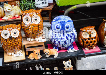 Kanagawa, Japan - 31. März 2014: Enoshima, einer kleinen Insel an der Mündung des Flusses Sakai in Sagami-Bucht mündet. Stockfoto
