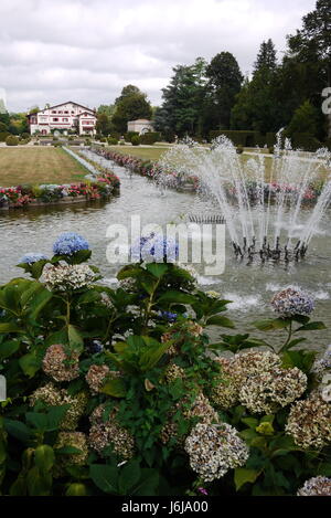 Villa Arnaga, die Sommerresidenz des französischen Dramaturg Edmond Rostand in Cambo-Les-Bains Stockfoto