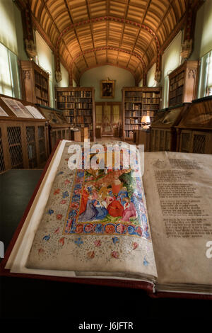 Parker Bibliothek Handschriften, Corpus Christi College in Cambridge, England, UK. 10. Juni 2016 Foto zeigt: das Frontispiz zu Geoffrey Chaucers Troilus und Criesyde, Anfang des 15. Jahrhunderts. Die Parker Bibliothekar Dr. Christopher de Hamel zeigen in einige der Fotos. Stockfoto