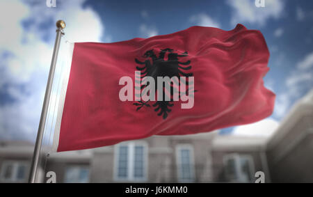 Albanien Flagge 3D Rendering auf Blue-Sky-Gebäude-Hintergrund Stockfoto