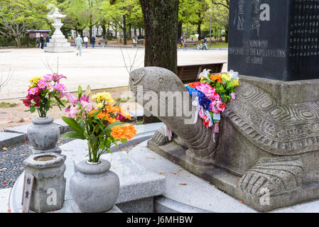 Denkmal zur Erinnerung an die koreanischen Opfer der Atombombe in Hiroshima Peace Memorial Park. Stockfoto