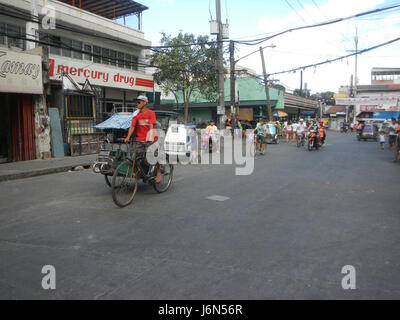 07051 J. P. Rizal Mabini Street Market Puregold je Maypajo Caloocan Stadt 18 Stockfoto