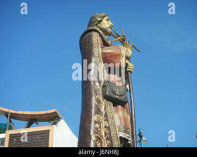 Die Kirche San Isidro Labrador in San Jose del Monte City auf den Philippinen ist eine bedeutende religiöse Stätte. Es verfügt über eine Grotte, die unserer Lieben Frau von La Salette gewidmet ist und viele Gläubige für Hingabe und Gebet anlockt. Stockfoto