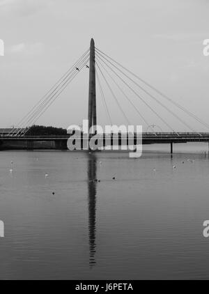 Southport Millenium Bridge am Abend Stockfoto