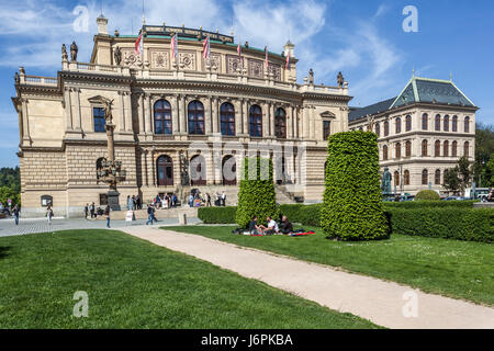 Prager Rudolfinum Prager Opernhaus Prager Konzertsaal auf dem Jan-Palach-Platz in Prag, Tschechische Republik, Europa Stockfoto