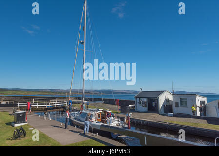 Boote auf dem Crinan Kanal bei Ardrishaig Argyll, Schottland Stockfoto