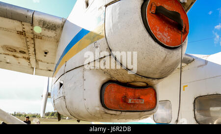 Ein Blick auf einen alten Motor angetrieben Turboprop Flugzeuge. Stockfoto