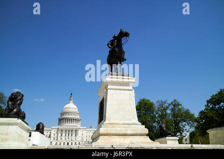 Das Ulysses s Grant Memorial vor dem United States Capitol Gebäude Washington DC USA Stockfoto