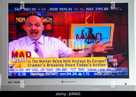 Miami Beach Florida, CNBC, Jim Cramer, Mad Money, Euro-Finanzkrise, Angst, EEU, Nachrichten, Währungen, Banken, Schulden, Dollar, TV, Fernsehen, Set, Bildschirm, Flachbildschirm, c Stockfoto