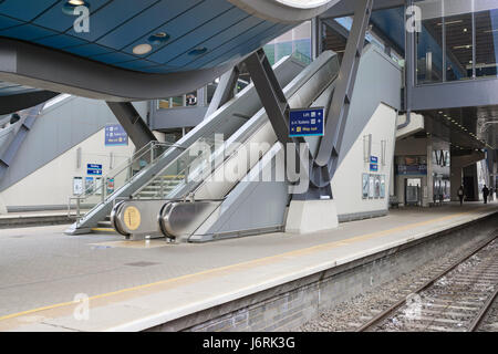 Die moderne Lesung Bahnhof in Berkshire, Großbritannien Stockfoto