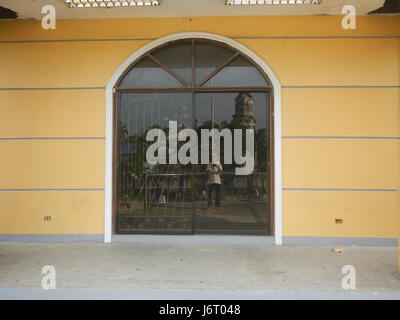Die Bulacan Municipal Hall in der Provinz Bulacan auf den Philippinen ist ein wichtiges Regierungsgebäude und Verwaltungszentrum, in dem lokale Regierungsfunktionen stattfinden. Stockfoto