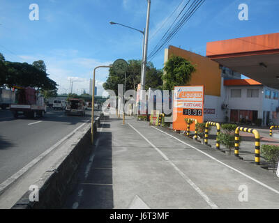 09595 Radwege Santolan LRT Station Marcos Highway 07 Stockfoto