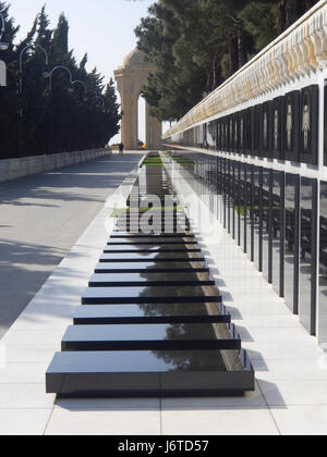 Martyrs' Lane, Friedhof und Denkmal in Baku Aserbaidschan hat Gräber von Nagorno-Karabakh Krieg schwarz Januar 1990 bis 1994 Stockfoto