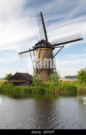 KINDERDIJK, Niederlande - 14. Mai 2017: Ist eine niederländische Stadt, gelegen in der Provinz Süd-Holland in den Niederlanden Kinderdijk ist weltweit bekannt dafür Stockfoto