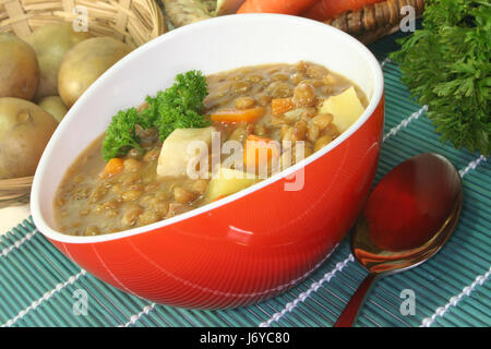 Objektiv Petersilie Mulligan Hausmannskost Suppe braun bräunlich Brünette Gemüse Objektiv Stockfoto
