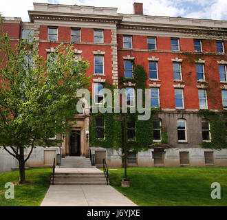 Syracuse, New York, USA. 21. Mai 2017. Syracuse University Kunstgalerien auf Sims-Laufwerk auf dem Campus der Syracuse University Stockfoto