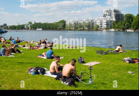 Sommertag im Treptower Park in Berlin Deutschland Stockfoto