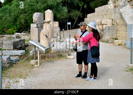 Menschen mit Selfie Sticks, Akropolis, Athen, Griechenland Stockfoto