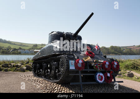 Sherman-DD-Panzer bei Torcross in South Devon Stockfoto