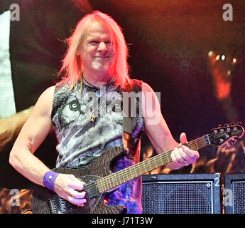 Prag, Tschechische Republik. 22. Mai 2017. Britische Rock-Band Deep Purple führt in Prag, Tschechische Republik, 22. Mai 2017. STEVE MORSE. Bildnachweis: CTK/Alamy Live-Nachrichten Stockfoto