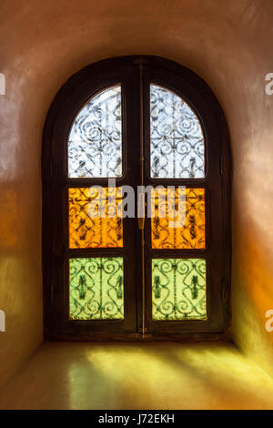 Farbige Glasfenster in Merzouga, Marokko Stockfoto