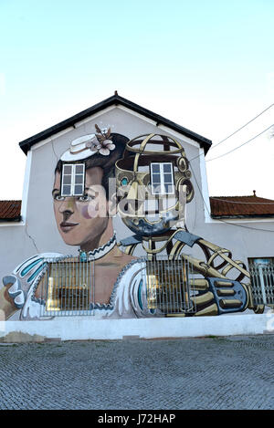 Graffiti / Street Art in Lissabon, indem Pixel Pancho Stockfoto