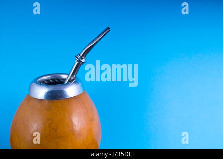 Yerba Mate in Kürbis matero Stockfoto