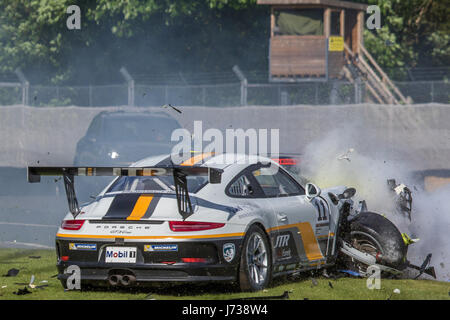 Porsche Carrera Cup GB Crash Stockfoto