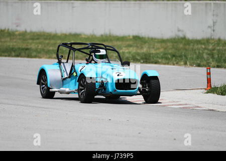 KOCAELI, Türkei - 14. Mai 2017: Caterham Auto beim türkischen Caterham Super 7 Cup konkurrieren. Stockfoto