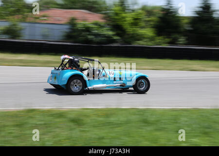 KOCAELI, Türkei - 14. Mai 2017: Caterham Auto beim türkischen Caterham Super 7 Cup konkurrieren. Stockfoto