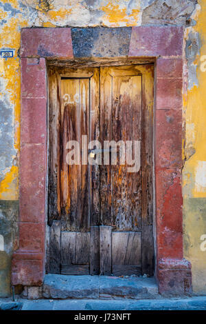 San Miguel de Allende ist eine Stadt und Gemeinde im fernöstlichen Teil des Bundesstaates Guanajuato in Zentralmexiko gelegen. Es ist Teil des Makros Stockfoto