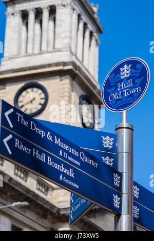 Alte Stadt-Wegweiser Rumpf auf Lowgate, Kingston nach Hull, Yorkshire, England, Vereinigtes Königreich Stockfoto