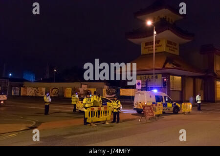 Manchester UK. Dienstag, 23. Mai 2017. Polizei Kordon auf Olgham Straße. Copyright Ian Wray. Alamy Live-Nachrichten Stockfoto