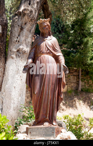 Statue der Jungfrau Maria im Hof des Haus der Jungfrau Maria, Ephesus, Türkei Stockfoto