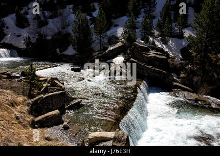 Wasserfall im ordesa Stockfoto