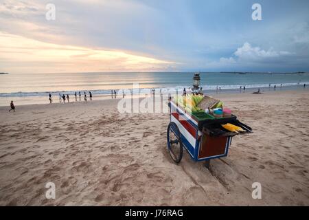 Urlaub auf Bali - Jimbaran Bay Sunset Stockfoto