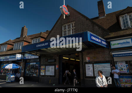 Kingsbury Bahnhof Stockfoto