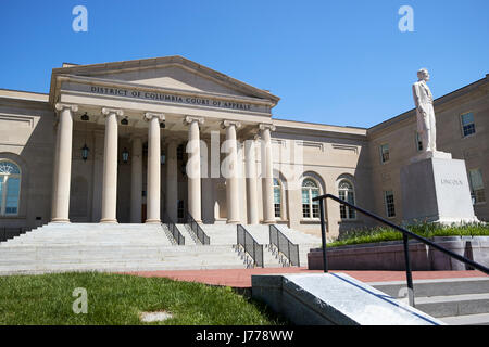 District Of Columbia City Hall jetzt der Court Of Appeals und Abraham Lincoln Statue Justiz quadratische Washington DC USA Stockfoto