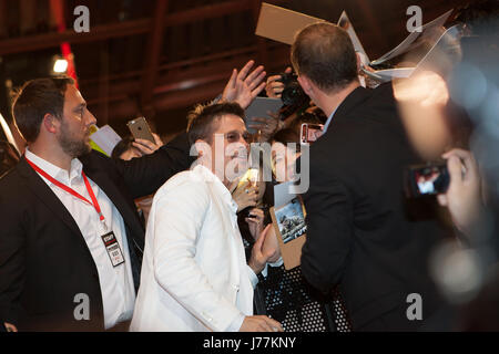 2017/05/23 Premiere Tokio, Netflix Kriegsfilm Maschine in Roppongi Hills Arena. Brad Pitt Autogramme an die Fans. (Fotos von Michael Steinebach/AFLO) Stockfoto