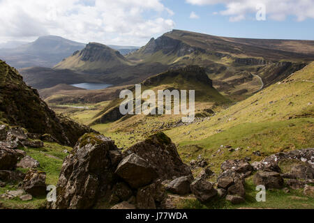 Die zerklüftete Landschaft der Quiraing in der Nähe von Staffin auf der Isle Of Skye Halbinsel Trotternish Stockfoto