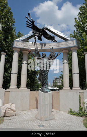 Denkmal für die Opfer der deutschen Besatzung, Platz der Freiheit, Budapest, Ungarn. Stockfoto