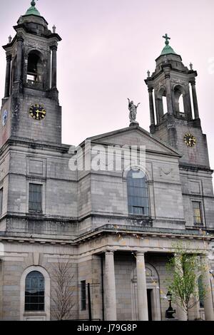 St. Peter und Paul Kirche in Athlone, County Westmeath, Irland. Die lokale Sehenswürdigkeiten Kirche wurde 1937 abgeschlossen. Stockfoto