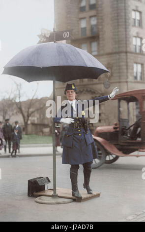 Verkehrspolizist in Washington D.C., ca. 1918. Stockfoto