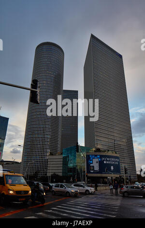 Tel Aviv - 22. Januar 2017: Azrieli Mall Tageszeit Stockfoto