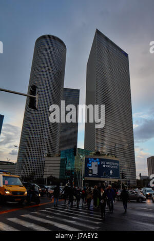 Tel Aviv - 22. Januar 2017: Azrieli Mall Tageszeit Stockfoto