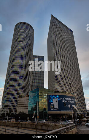 Tel Aviv - 22. Januar 2017: Azrieli Mall Tageszeit Stockfoto